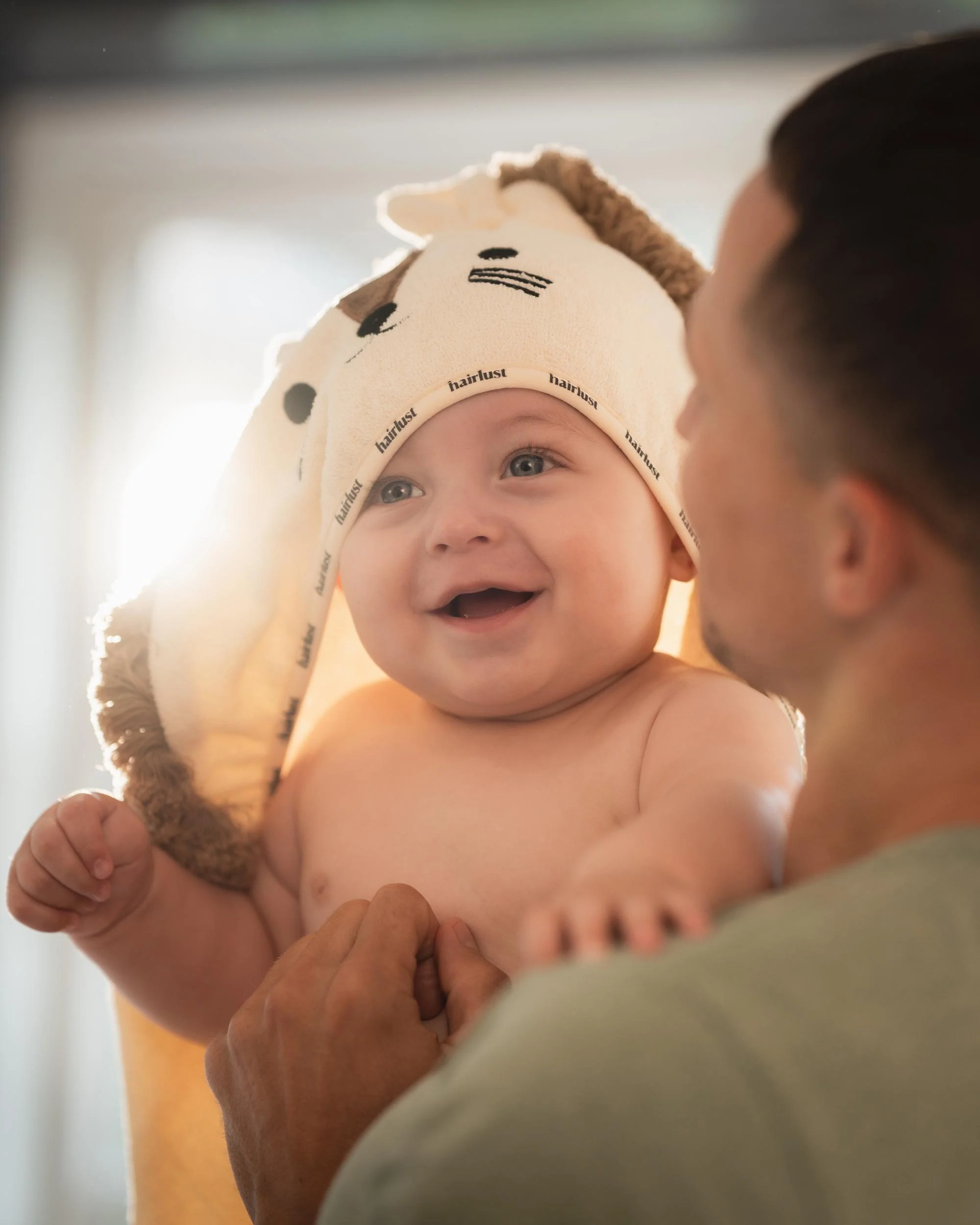 Bamboo Baby Hooded Towel, Leeuw - Image 3