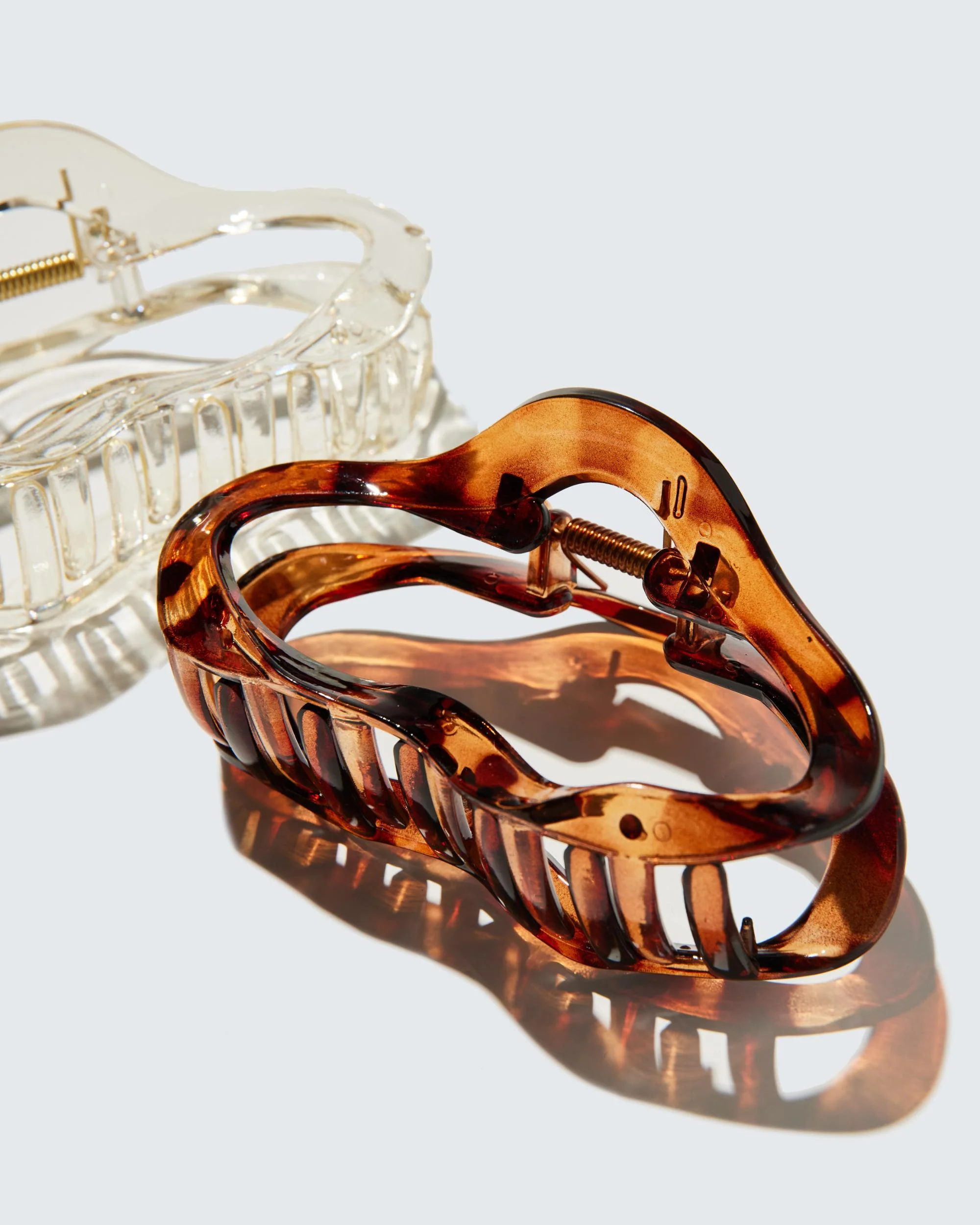 Large Claw Hair Clips, Cloud, 2-Pack, Helder/Amber - Image 4