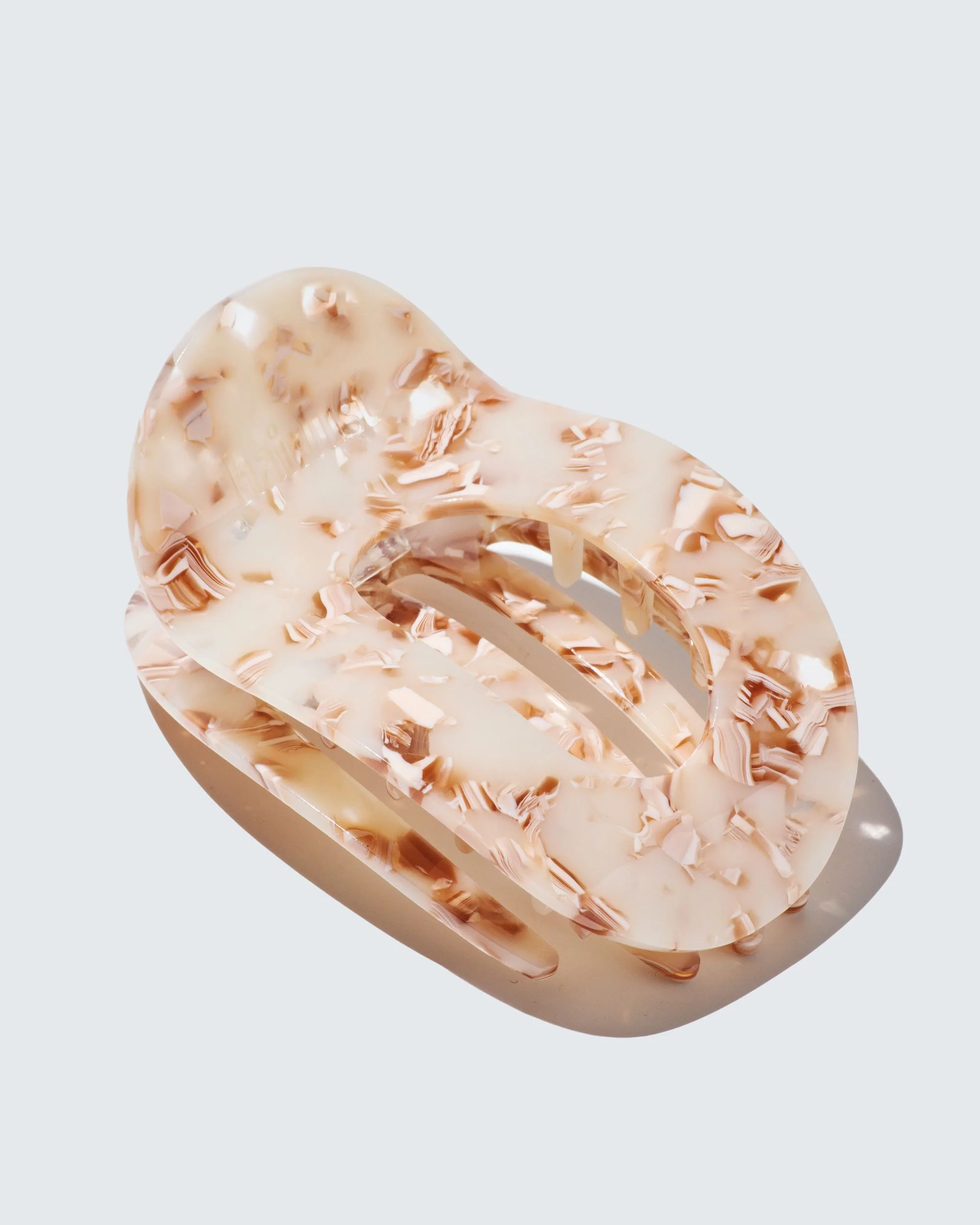 Large Flat Claw Hair Clip, Beige Shell - Image 3