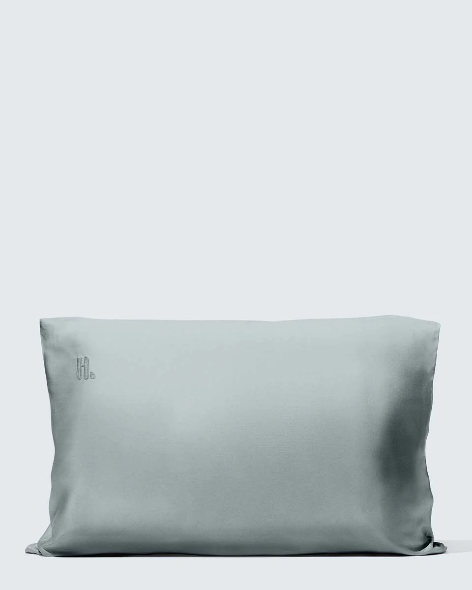 Silky Bamboo Pillowcase, Wolken grijs